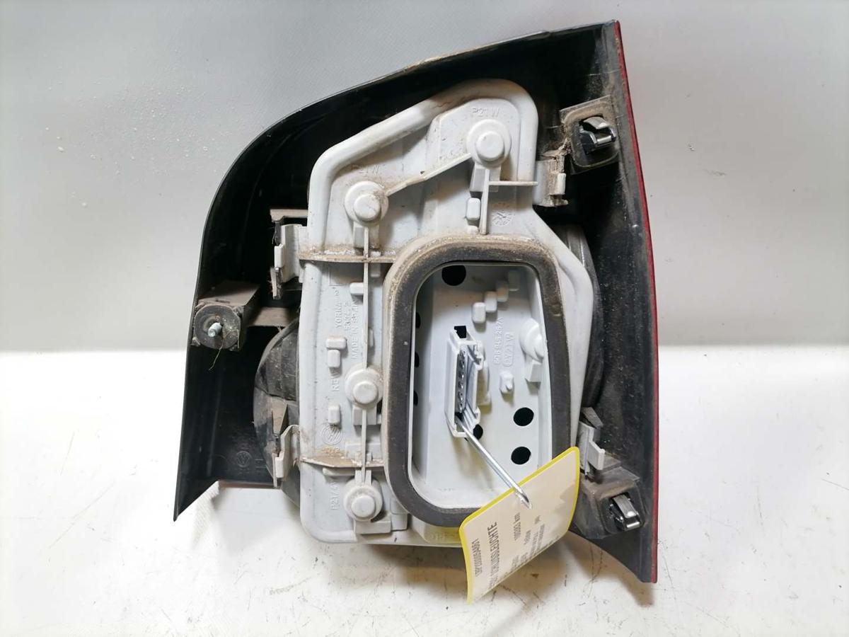 VW Polo 9N1 Bj.2002 original Rücklicht Rückleuchte Schlussleuchte links